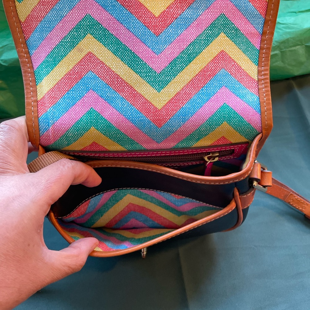 Dooney & Bourke Black leather field bag - Picture 4 of 8